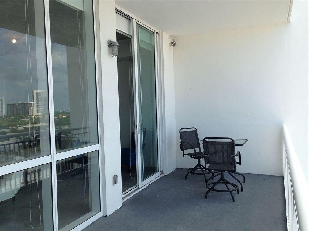 Real Living Hotel Residence Miami Eksteriør billede